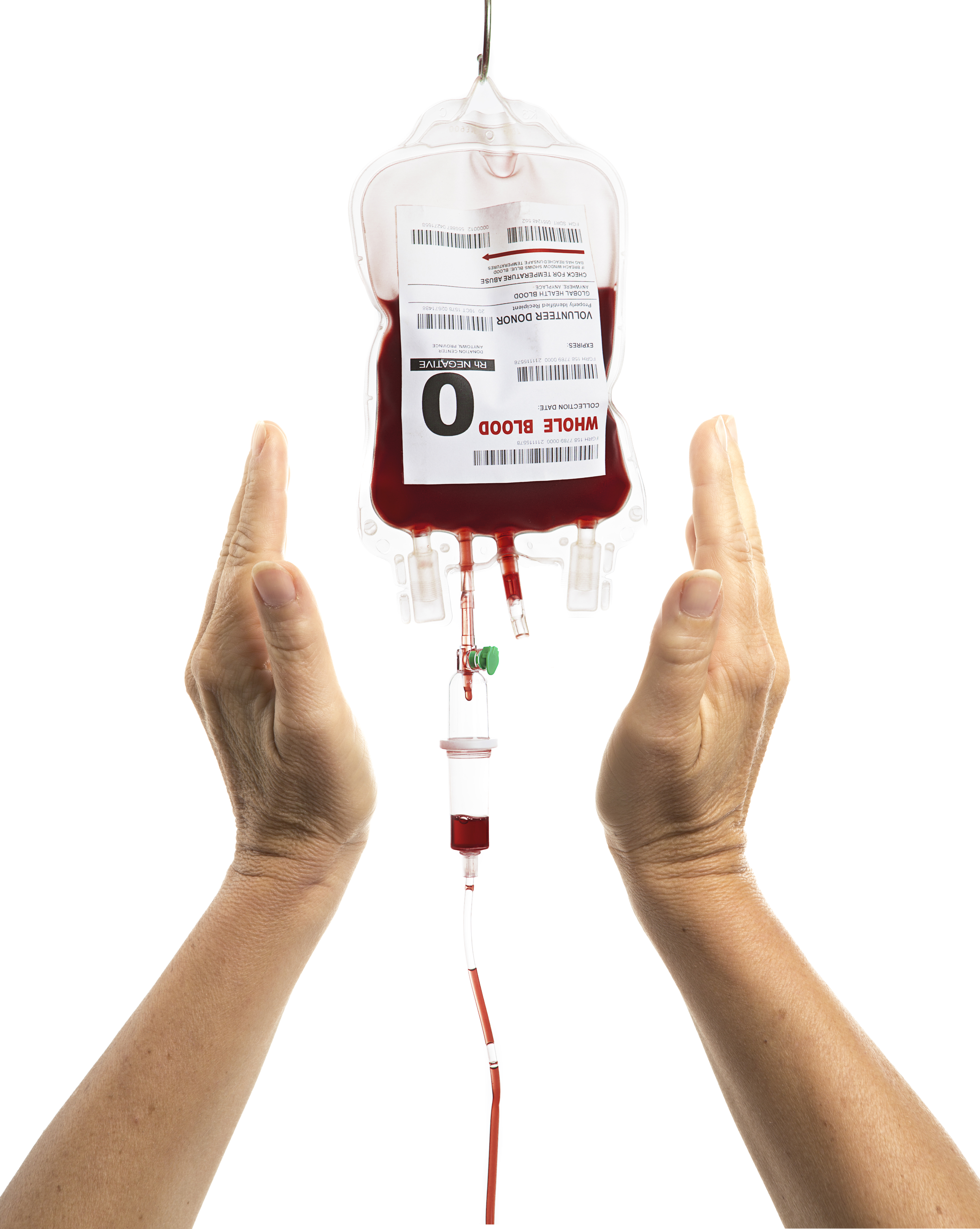 Донор маг. Переливание донорской крови. Пакет с кровью для переливания. Система для переливания крови донорство.